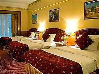 Gss Avenue Hotel Ex Delmon Hotel